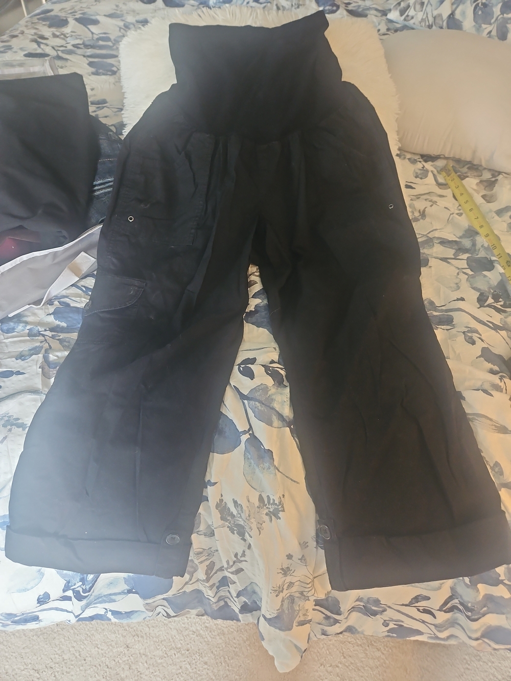 Oh Baby by Motherhood Black Maternity Capris